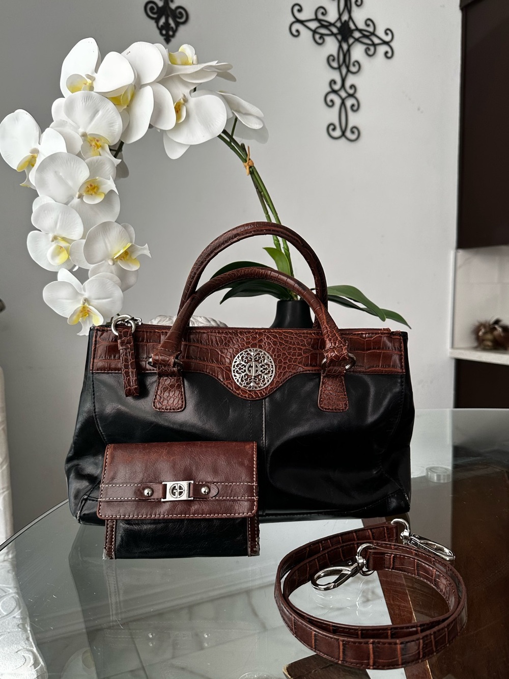 Gianni Bini Bag and wallet